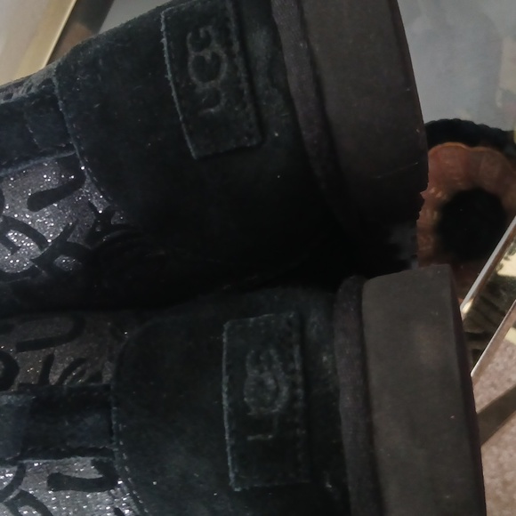 UGG black printed suede ankle boots size 6 - Picture 12 of 15